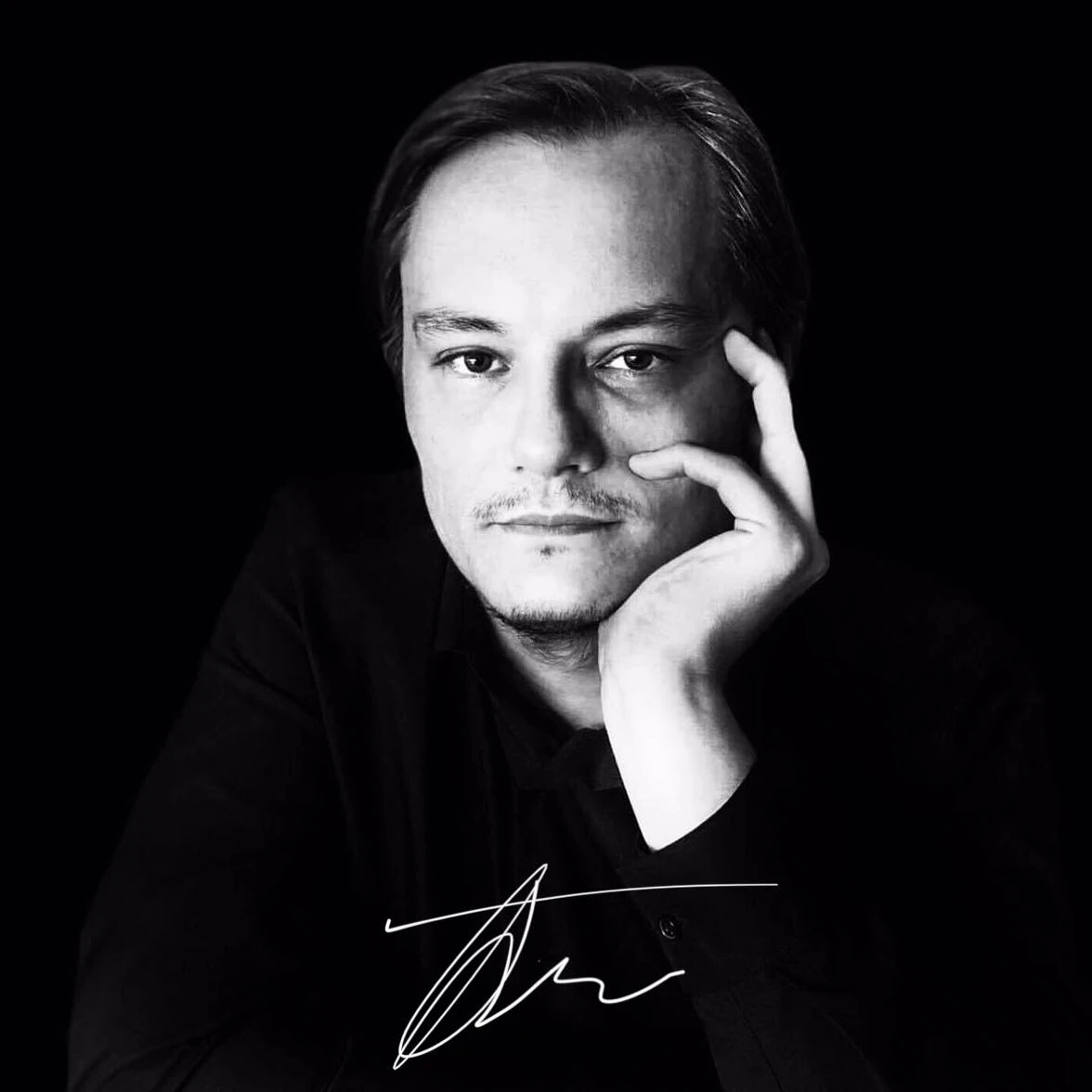 Autor Aleksandar Sasha Trajkovski Autor Aleksandar Sasha Trajkovski