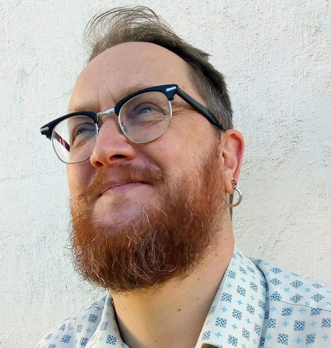 Autor Iain McIntyre Autor Iain McIntyre